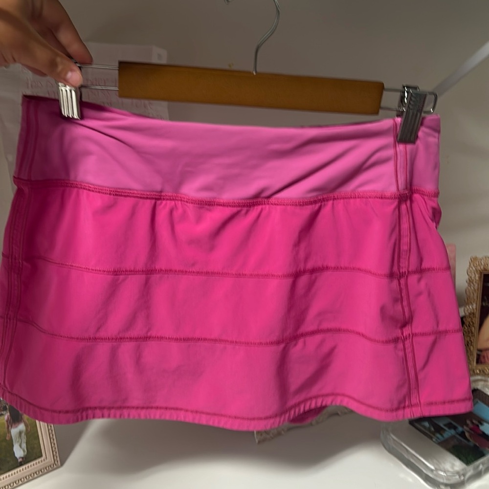 Sonic pink lululemon skirt
